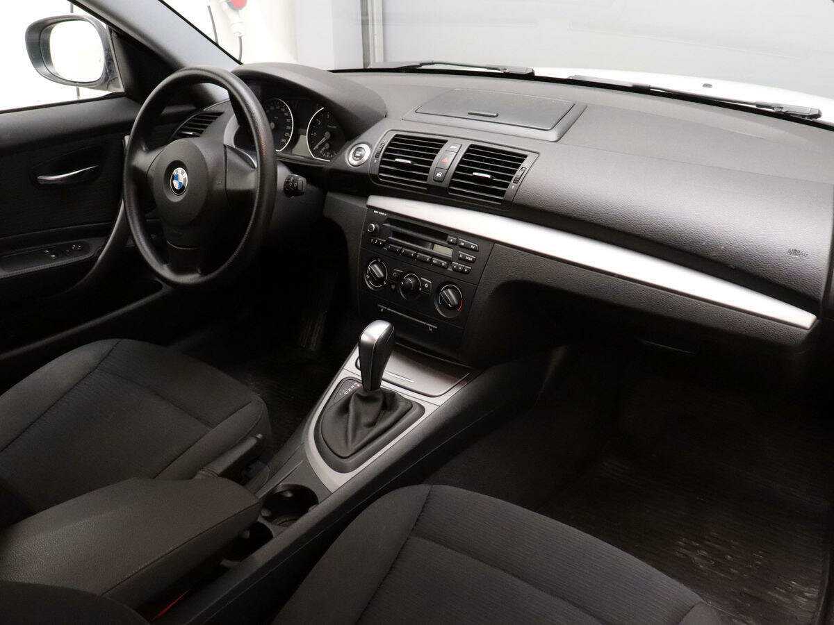 BMW 1 серии 2011 года с пробегом. Фото: #6