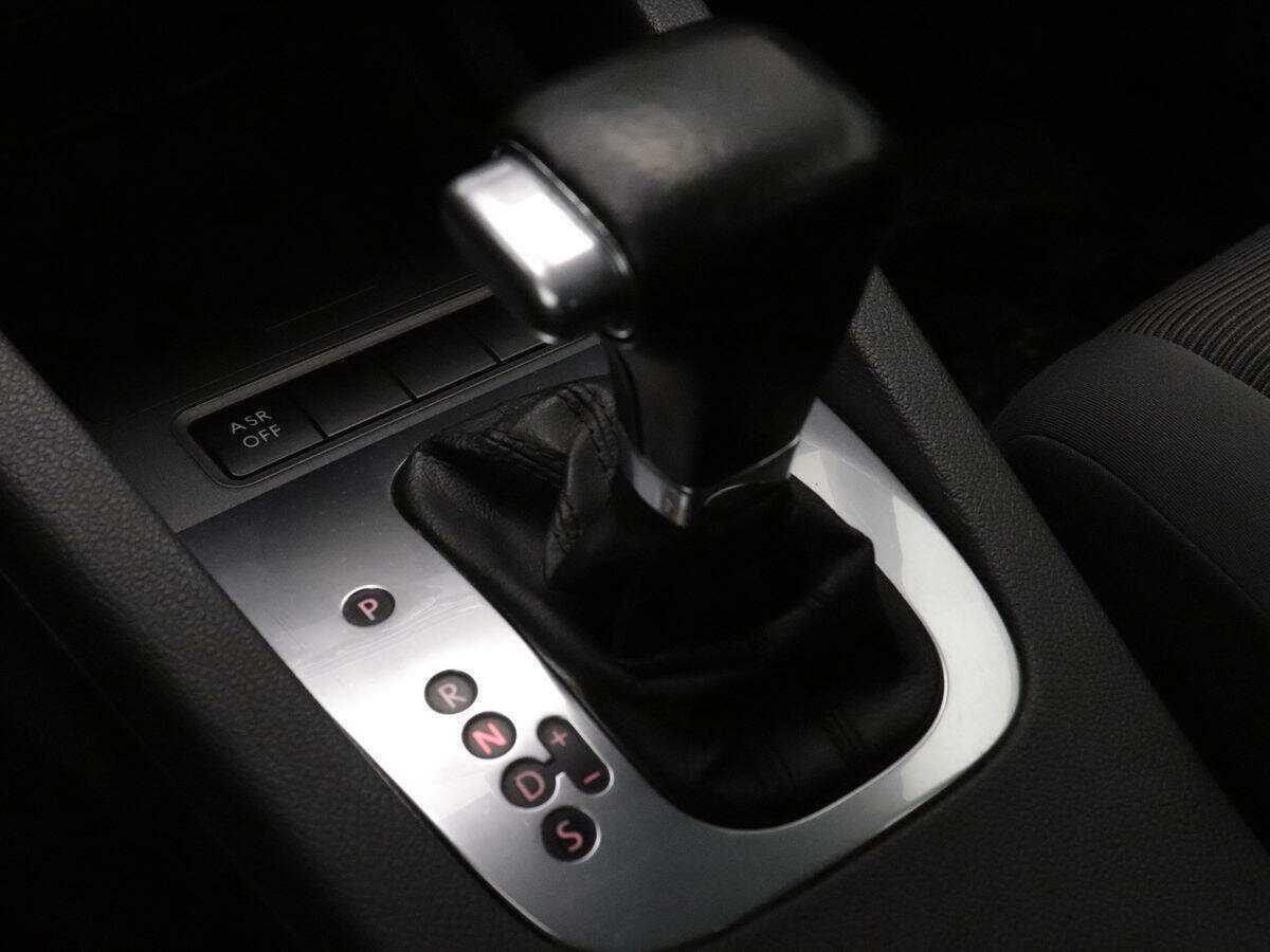 Volkswagen Golf 2007 года с пробегом. Фото: #11