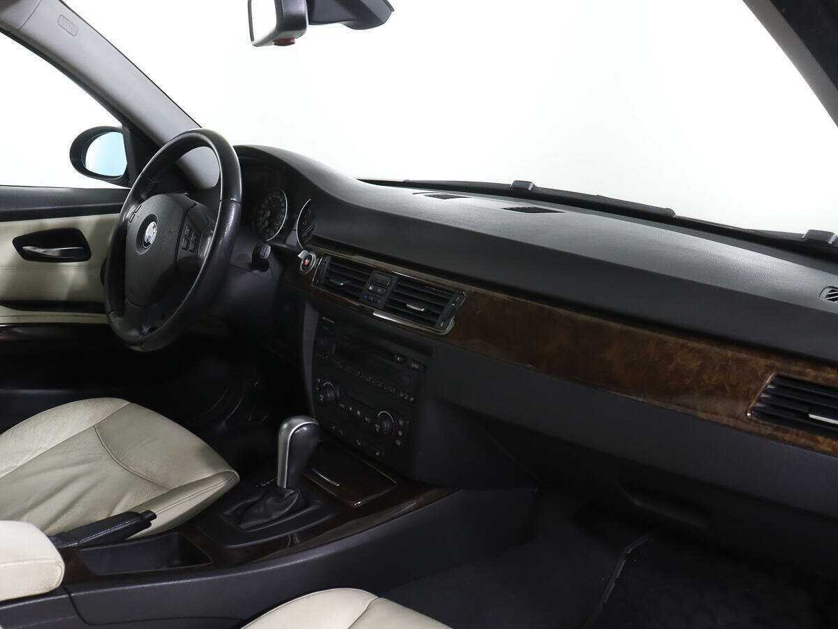 BMW 3 серии 2005 года с пробегом. Фото: #7