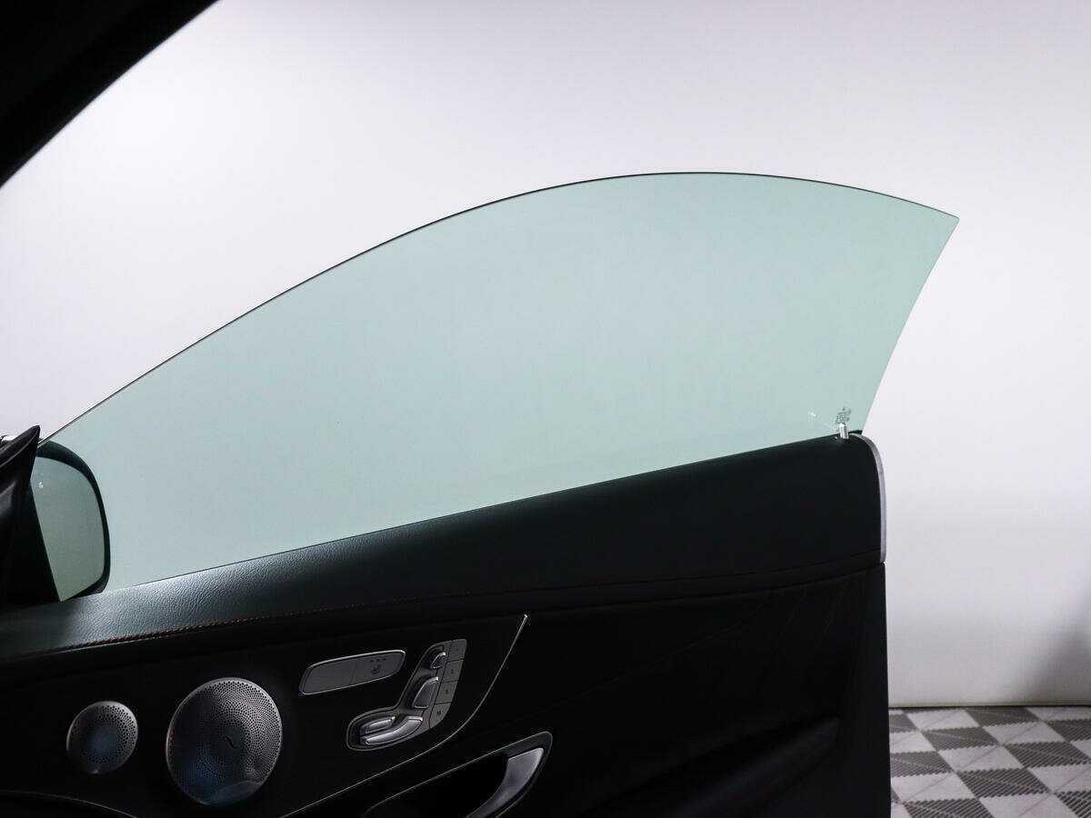 Mercedes-Benz C-Класс AMG 2019 года с пробегом. Фото: #7