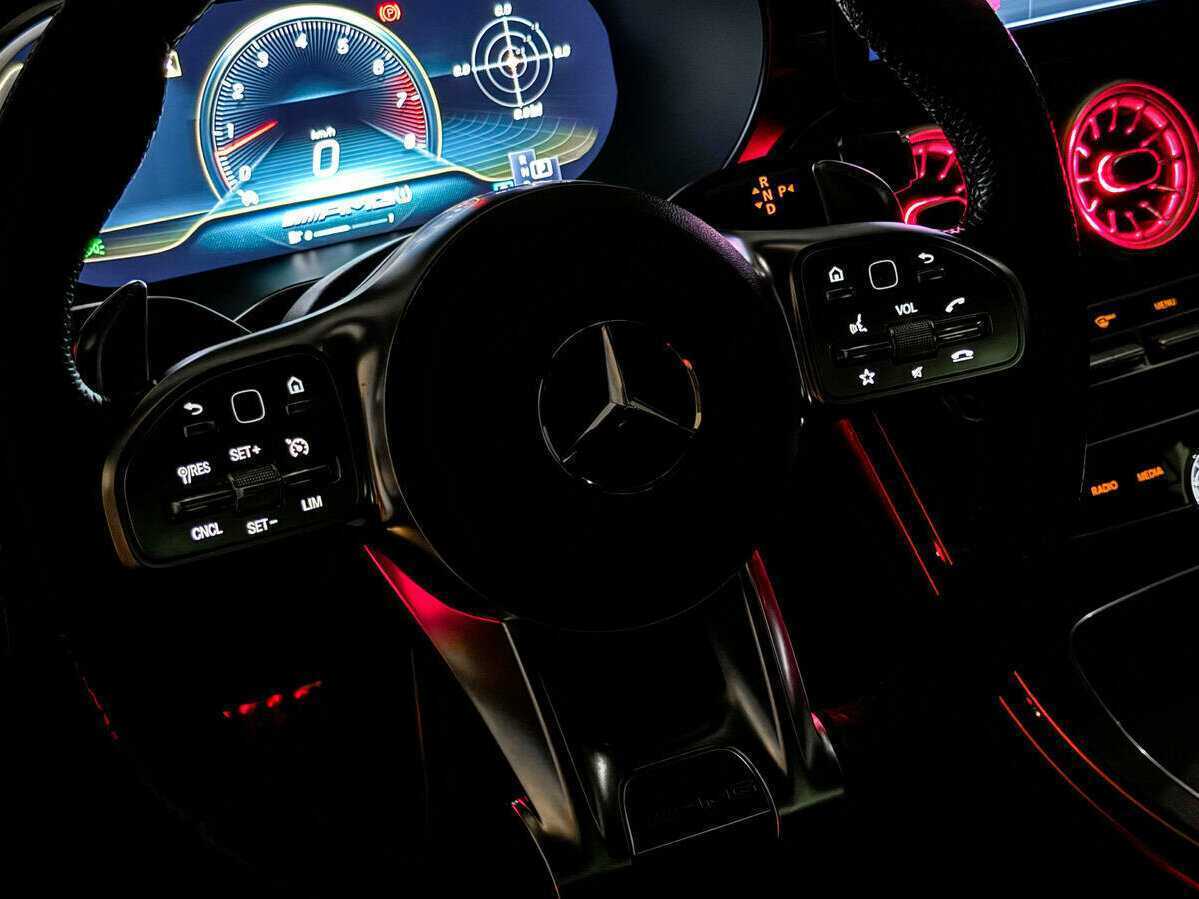 Mercedes-Benz C-Класс AMG 2019 года с пробегом. Фото: #17