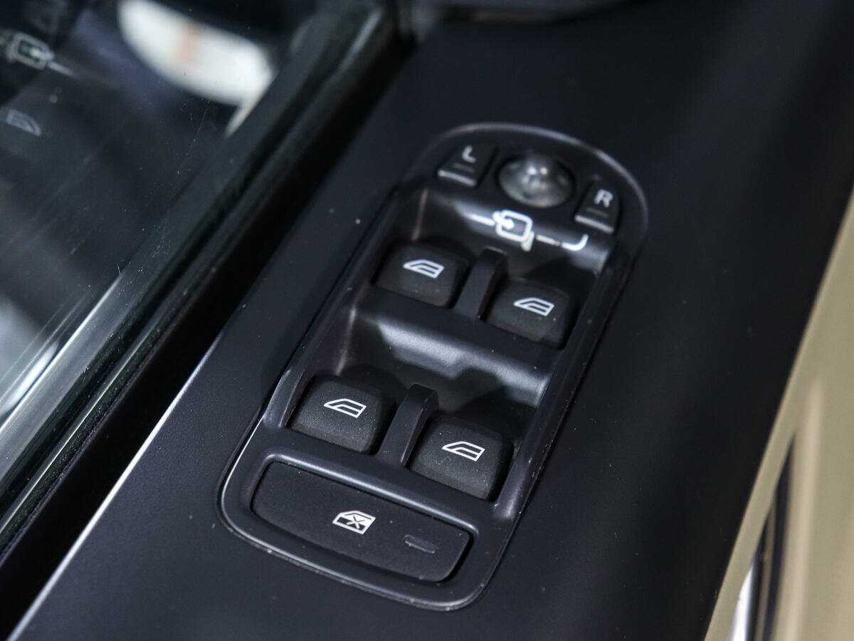 Land Rover Freelander 2011 года с пробегом. Фото: #15