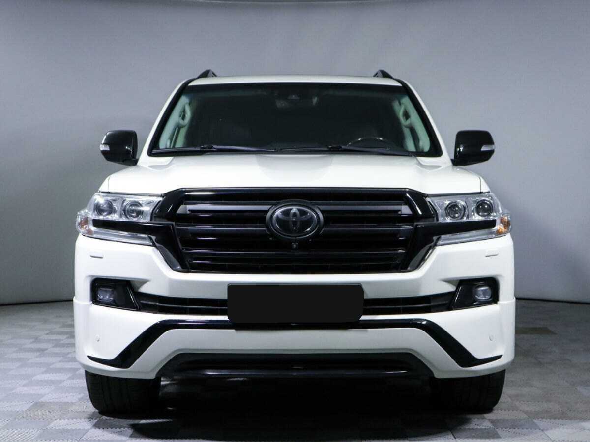 Toyota Land Cruiser 2018 года с пробегом. Фото: #1