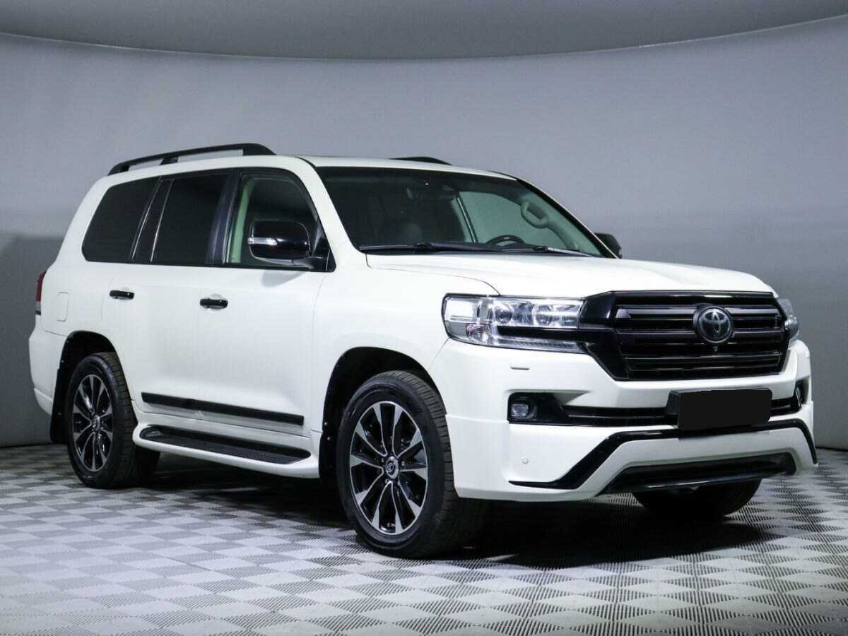 Toyota Land Cruiser 2018 года с пробегом. Фото: #2
