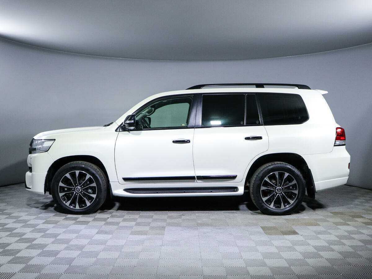 Toyota Land Cruiser 2018 года с пробегом. Фото: #7