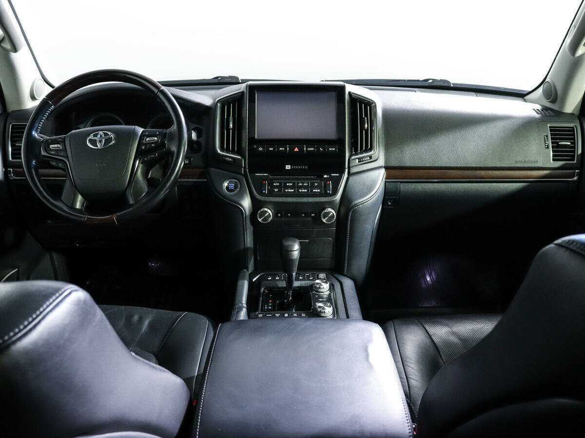 Toyota Land Cruiser 2018 года с пробегом. Фото: #11