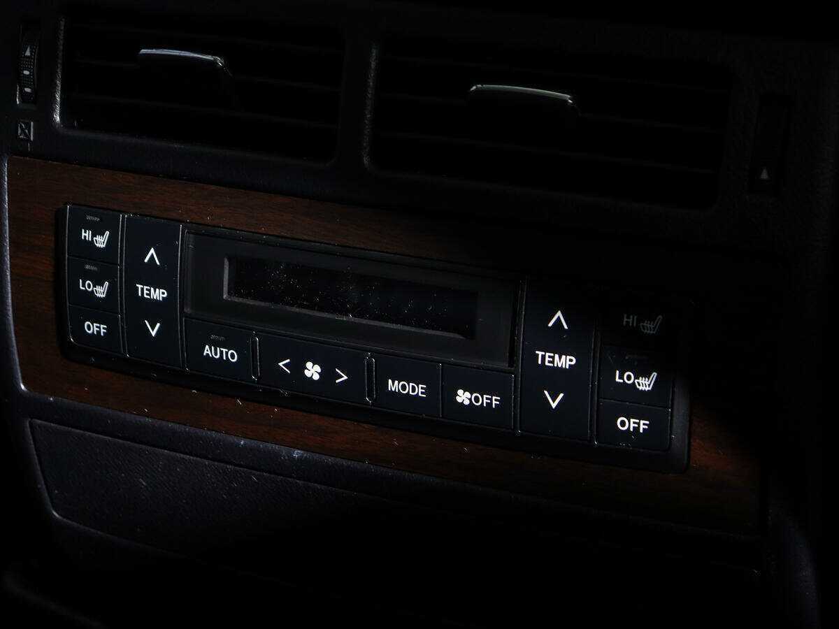 Toyota Land Cruiser 2018 года с пробегом. Фото: #16