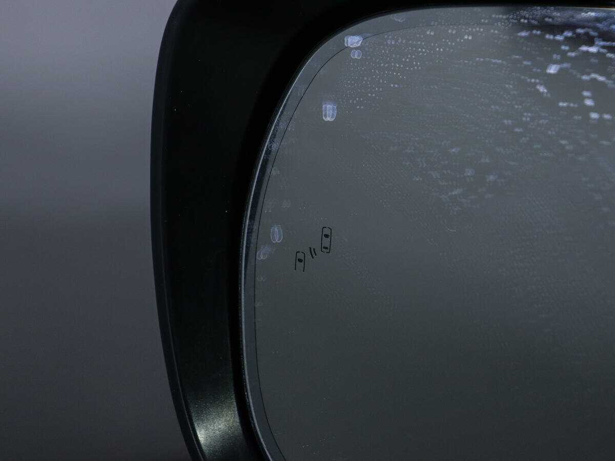 Toyota Land Cruiser 2018 года с пробегом. Фото: #18