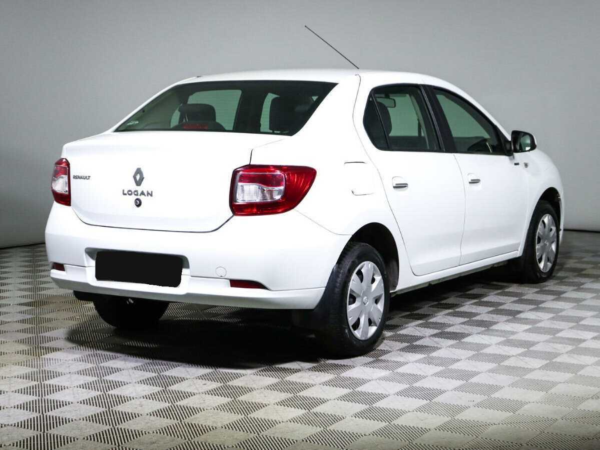 Б/У Рено Логан 2017 года. Фото: #4