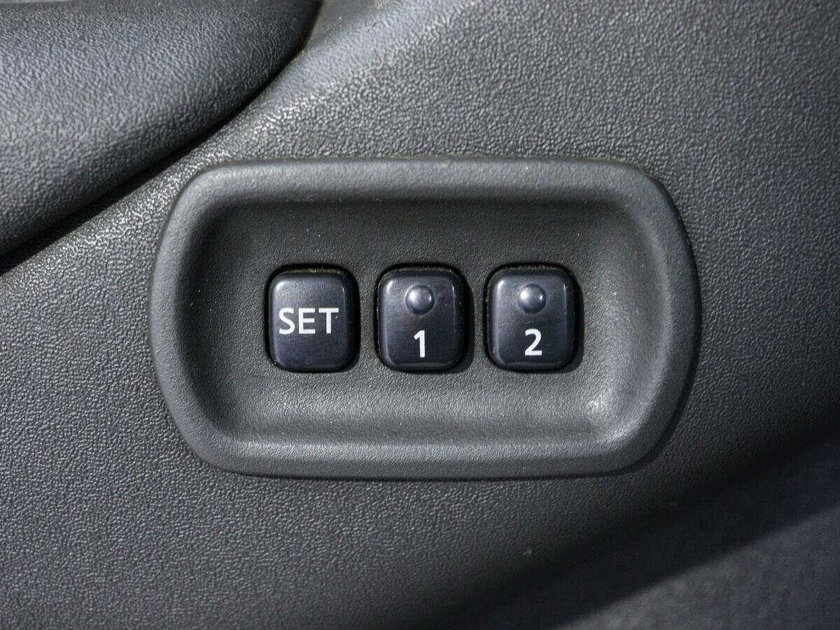 Nissan Pathfinder 2006 года с пробегом. Фото: #15