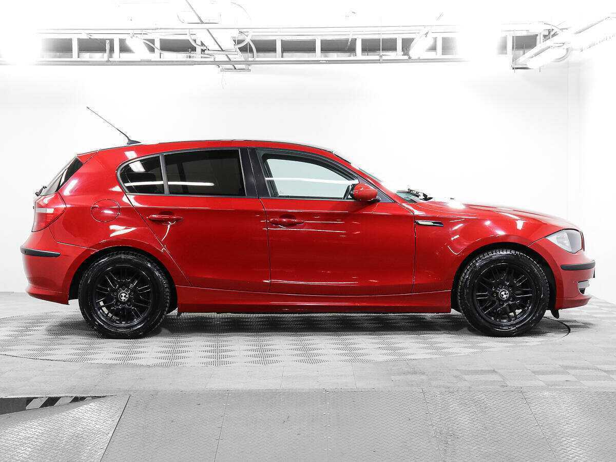 BMW 1 серии 2008 года с пробегом. Фото: #3