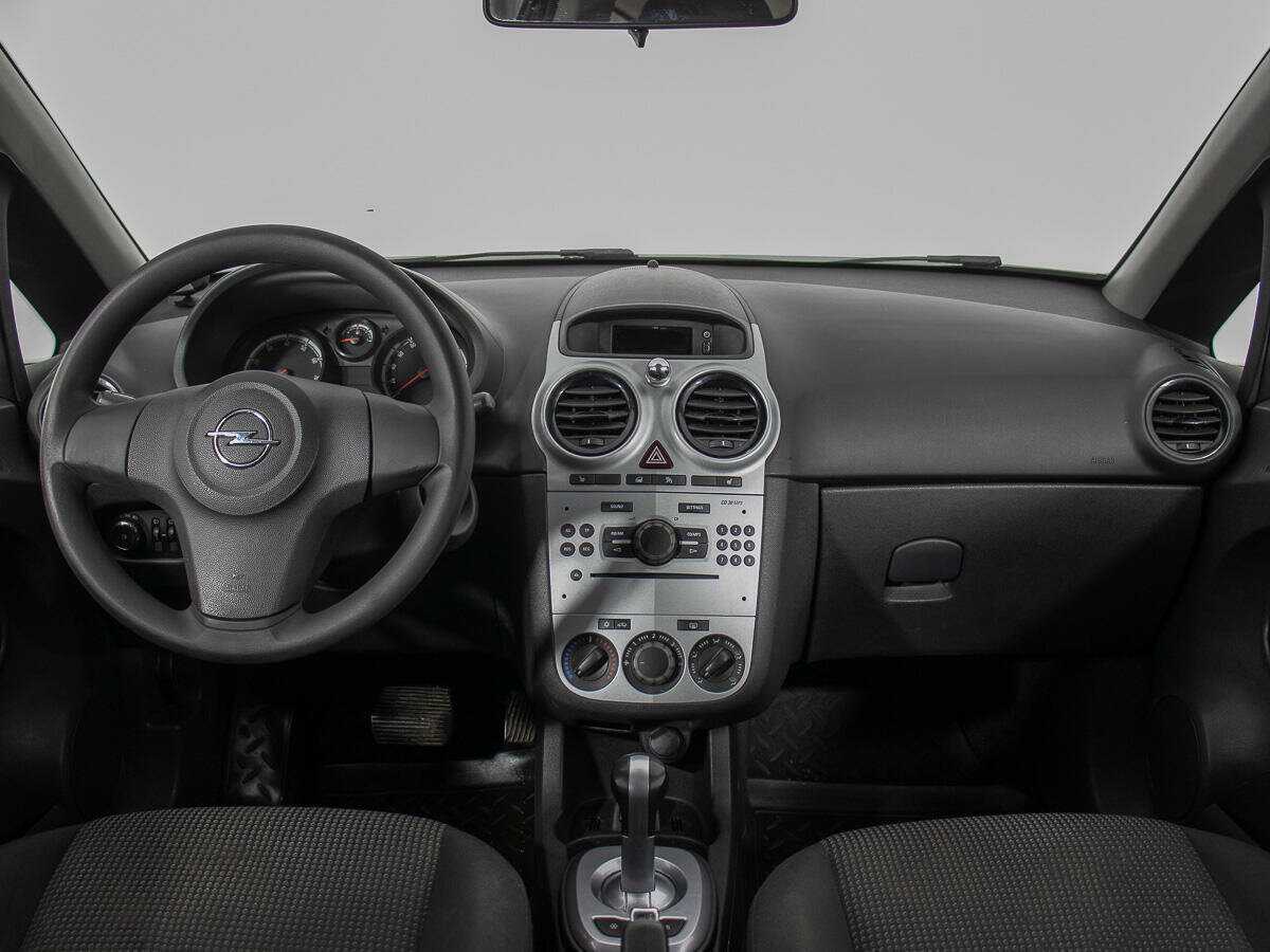 Opel Corsa 2012 года с пробегом. Фото: #12