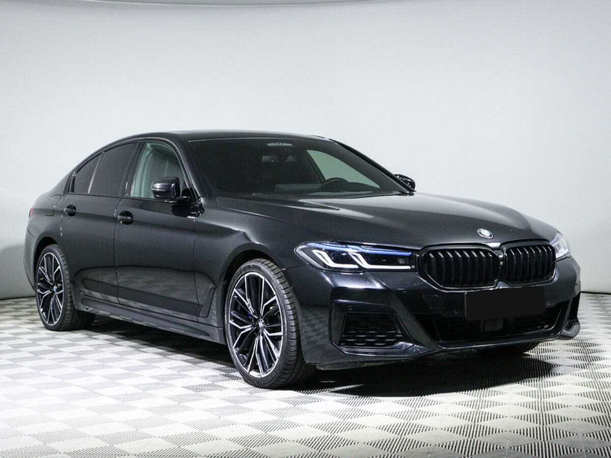 BMW 5 серии 2021 года с пробегом. Фото: #2