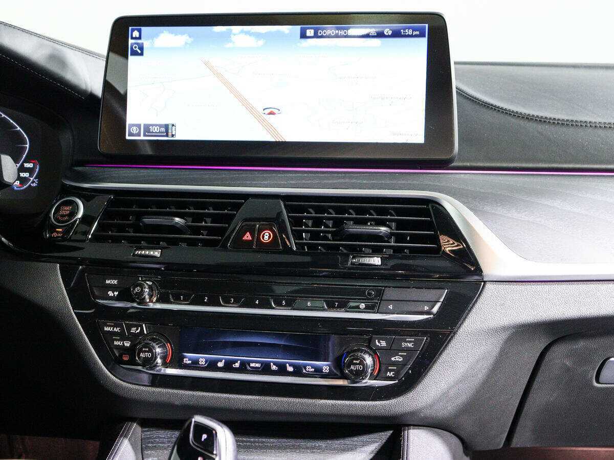 BMW 5 серии 2021 года с пробегом. Фото: #12