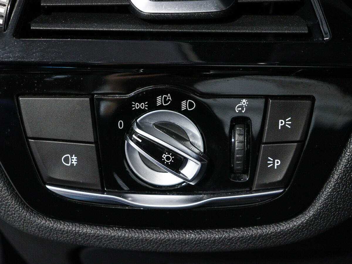 BMW 5 серии 2021 года с пробегом. Фото: #21