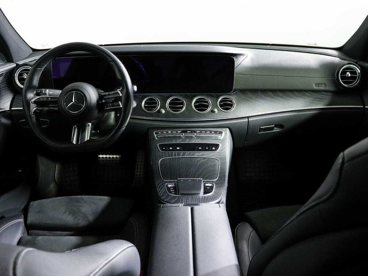 Mercedes-Benz E-Класс 2020 года с пробегом. Фото: #8