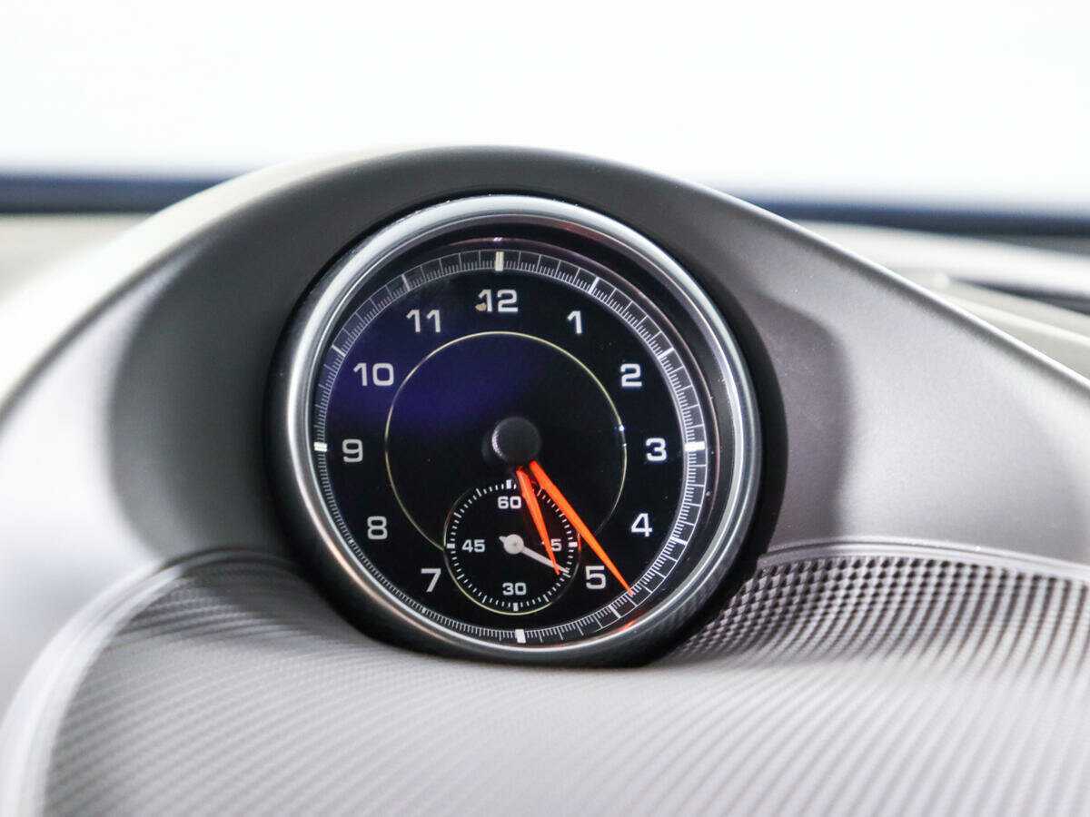 Porsche Cayenne 2017 года с пробегом. Фото: #17