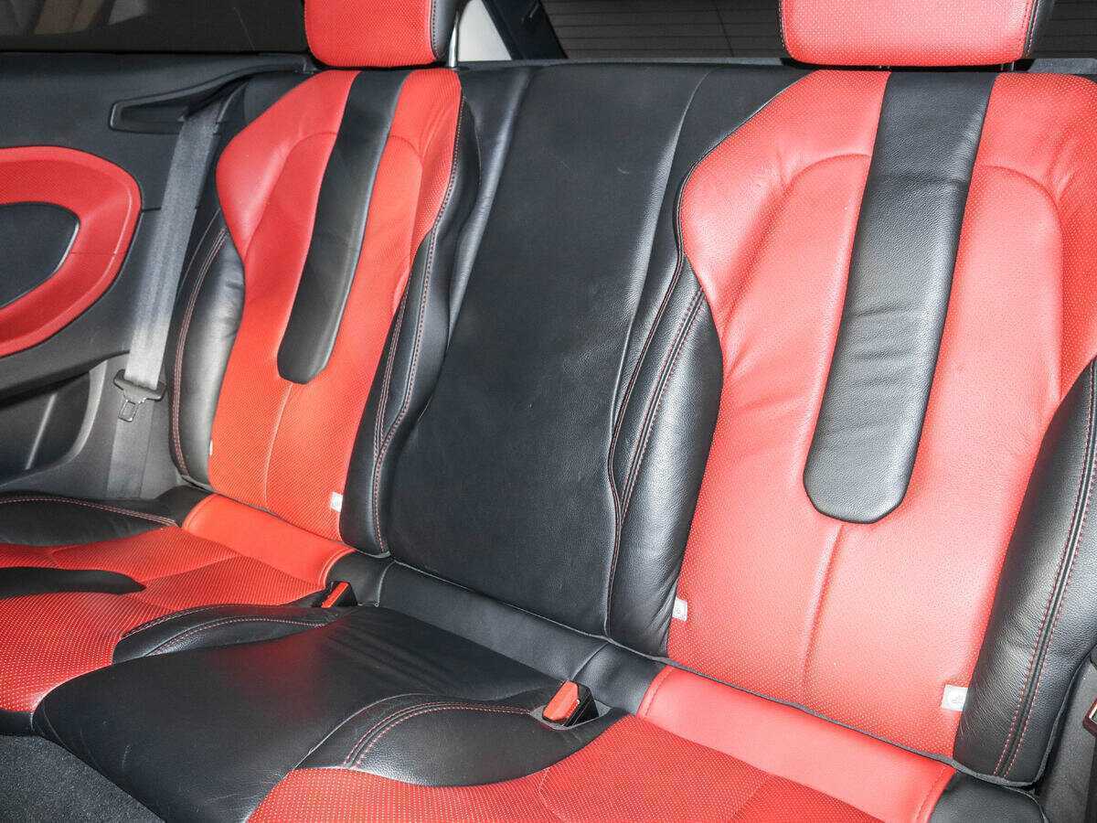 Land Rover Range Rover Evoque 2011 года с пробегом. Фото: #9