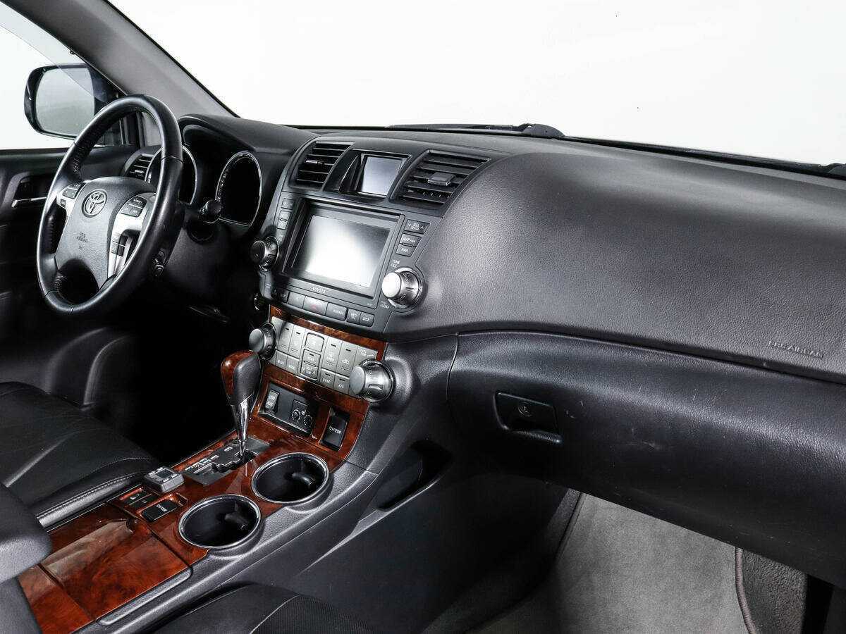 Toyota Highlander 2011 года с пробегом. Фото: #8