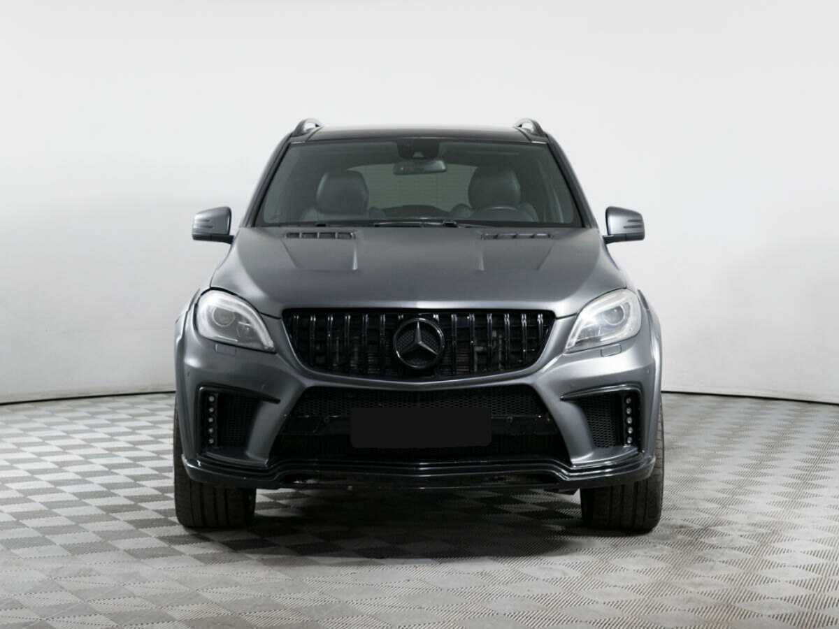 Mercedes-Benz M-Класс AMG 2012 года с пробегом. Фото: #1