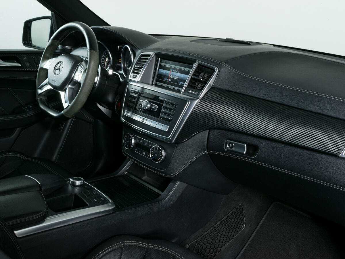 Mercedes-Benz M-Класс AMG 2012 года с пробегом. Фото: #7