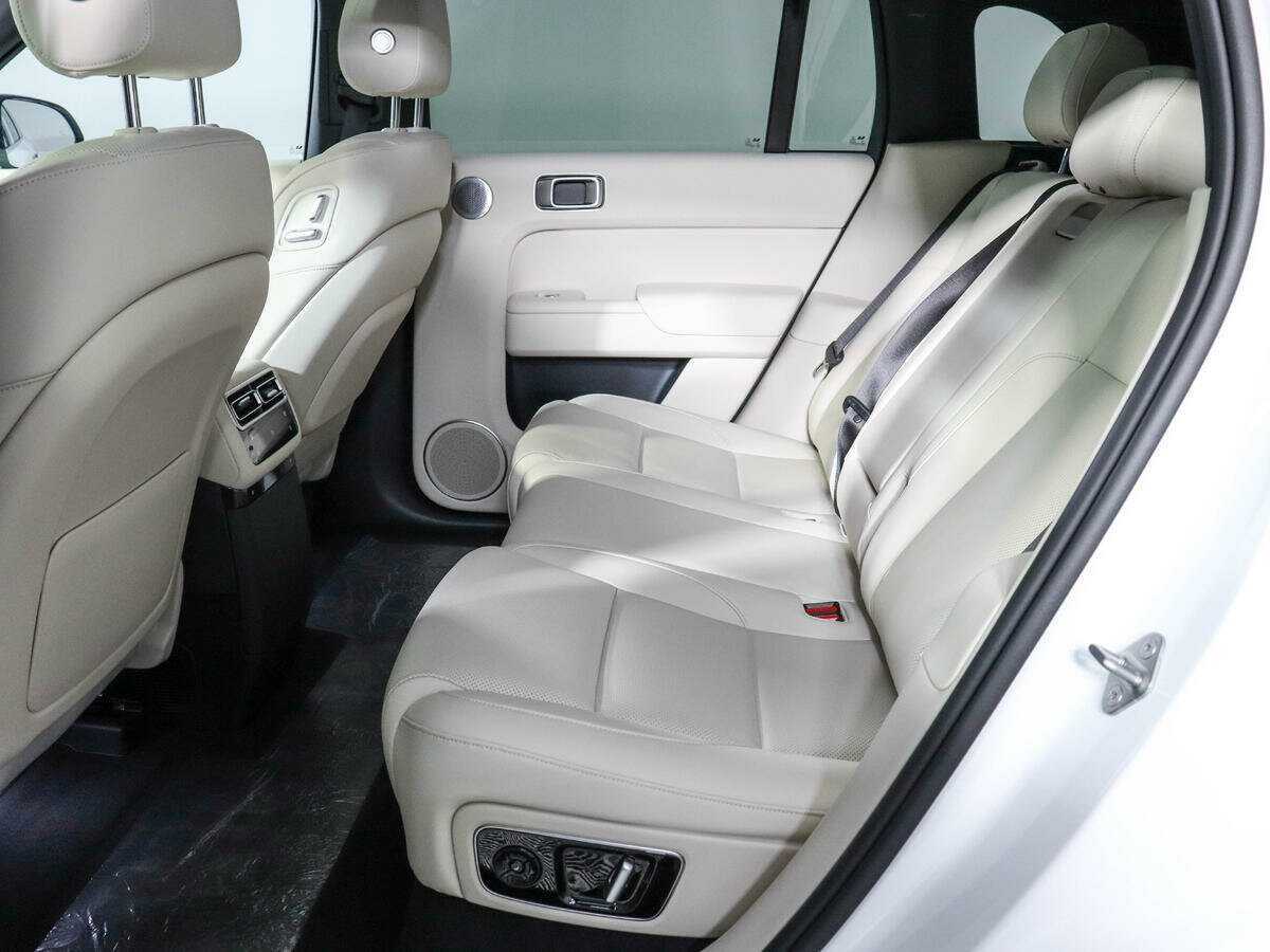 LiXiang L7 2024 года с пробегом. Фото: #7