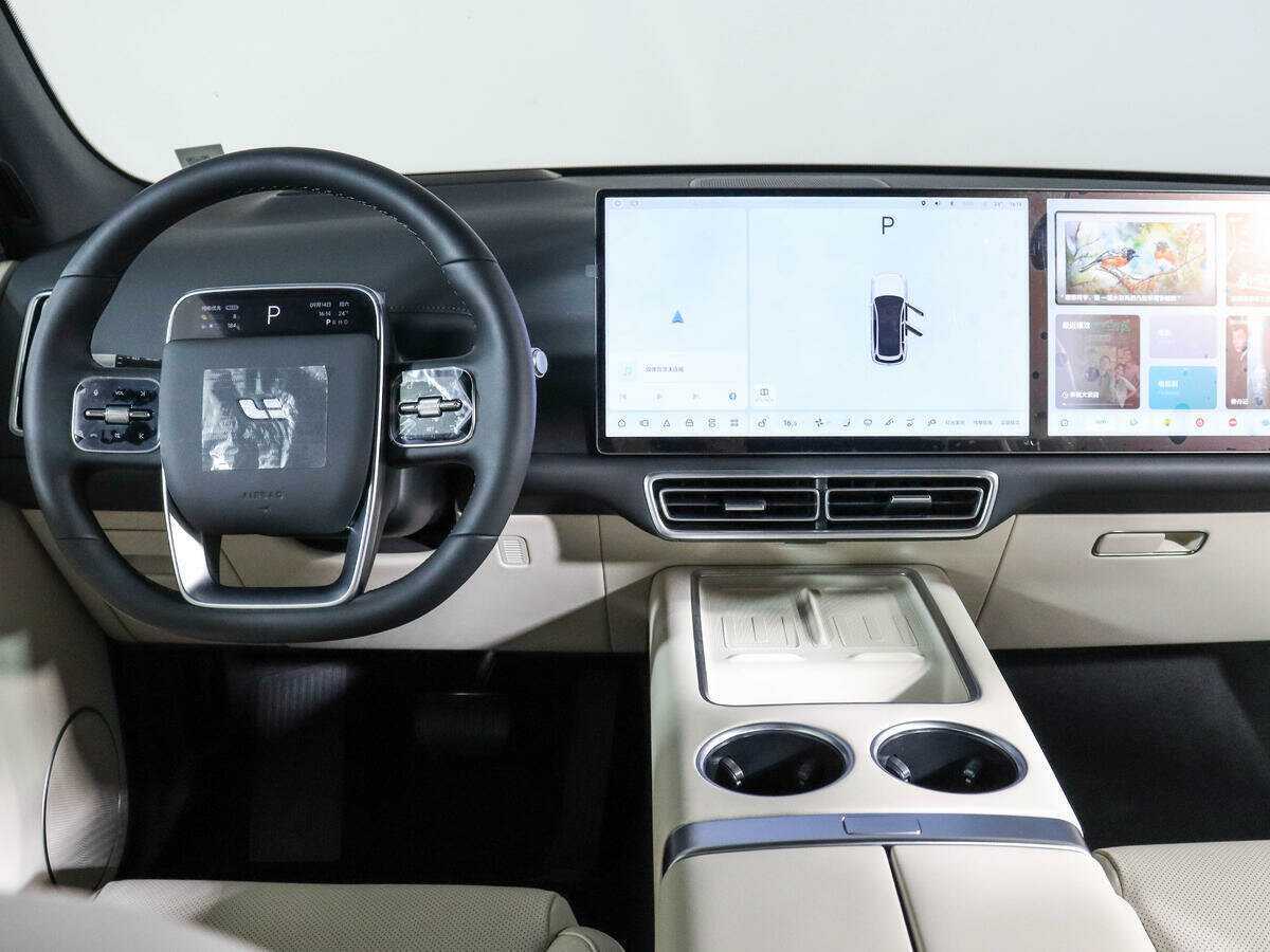 LiXiang L7 2024 года с пробегом. Фото: #9