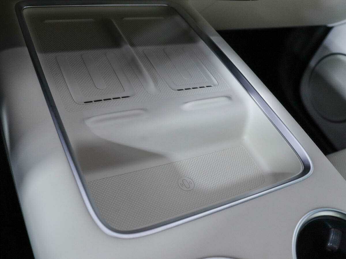 LiXiang L7 2024 года с пробегом. Фото: #18