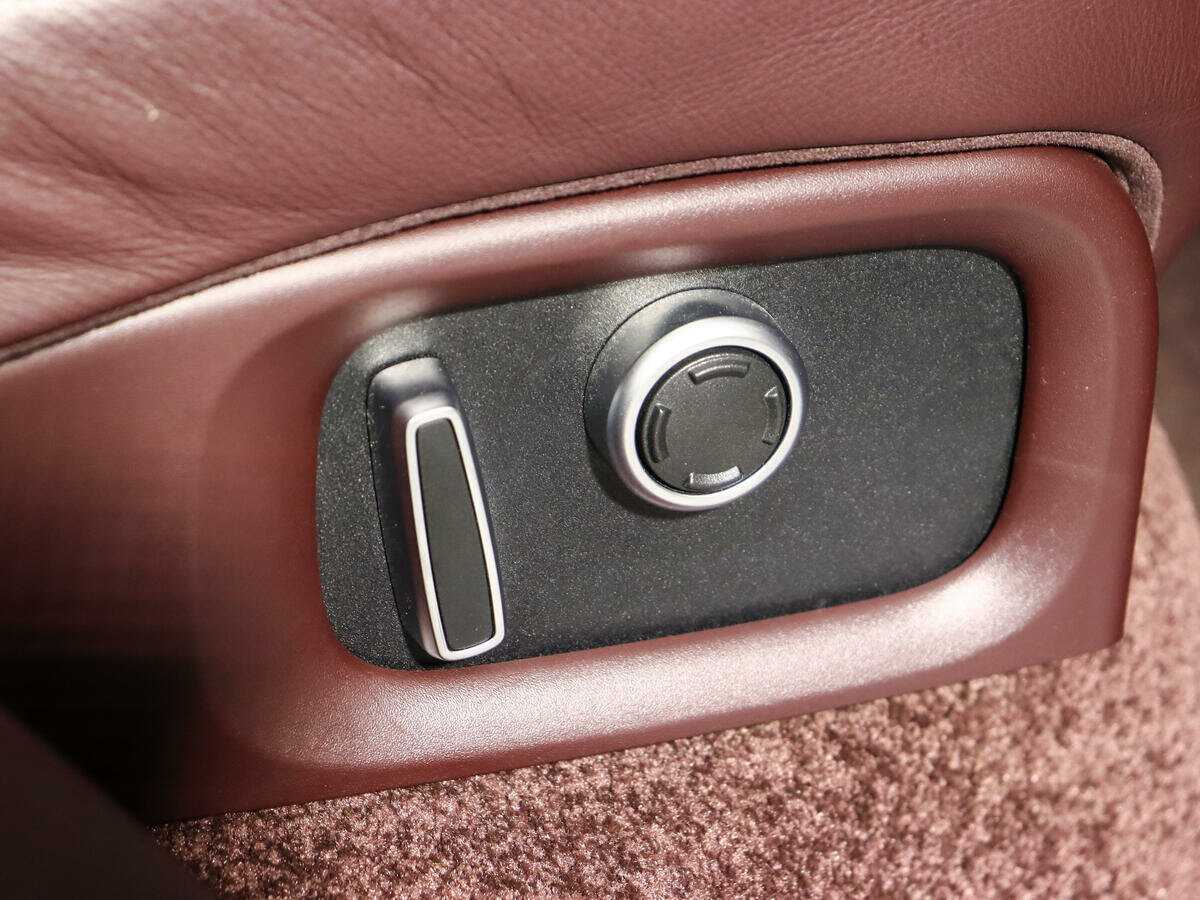 Land Rover Range Rover 2016 года с пробегом. Фото: #17