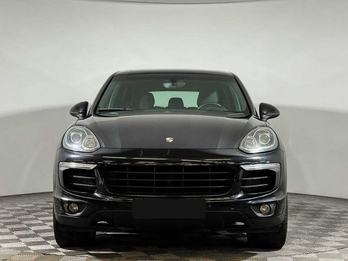 Porsche Cayenne 2015 года с пробегом. Фото: #1
