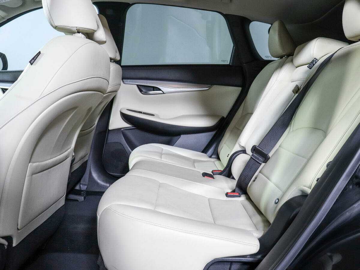 Infiniti QX50 2018 года с пробегом. Фото: #8