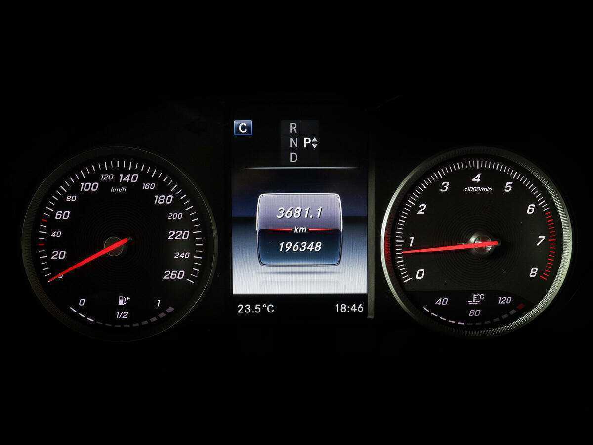 Mercedes-Benz GLC 2017 года с пробегом. Фото: #8