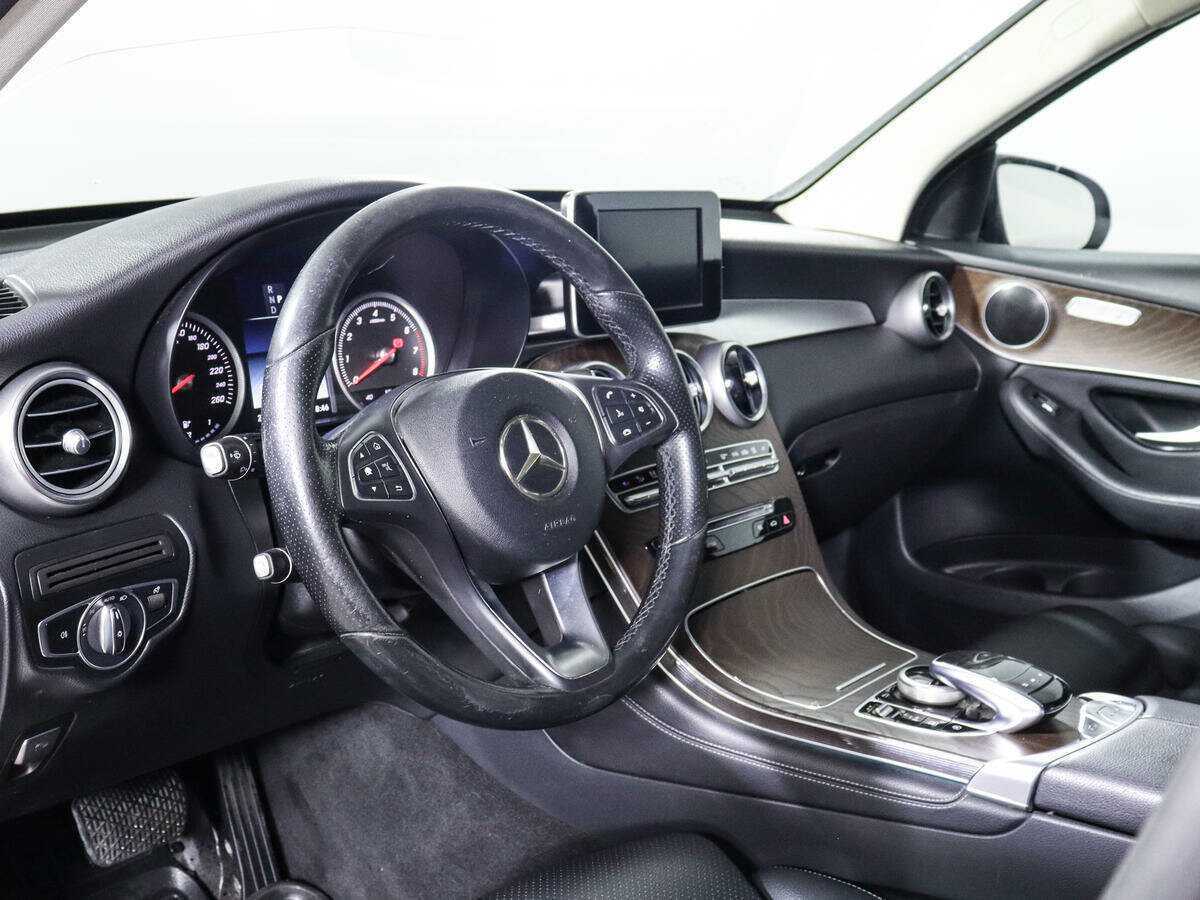 Mercedes-Benz GLC 2017 года с пробегом. Фото: #11