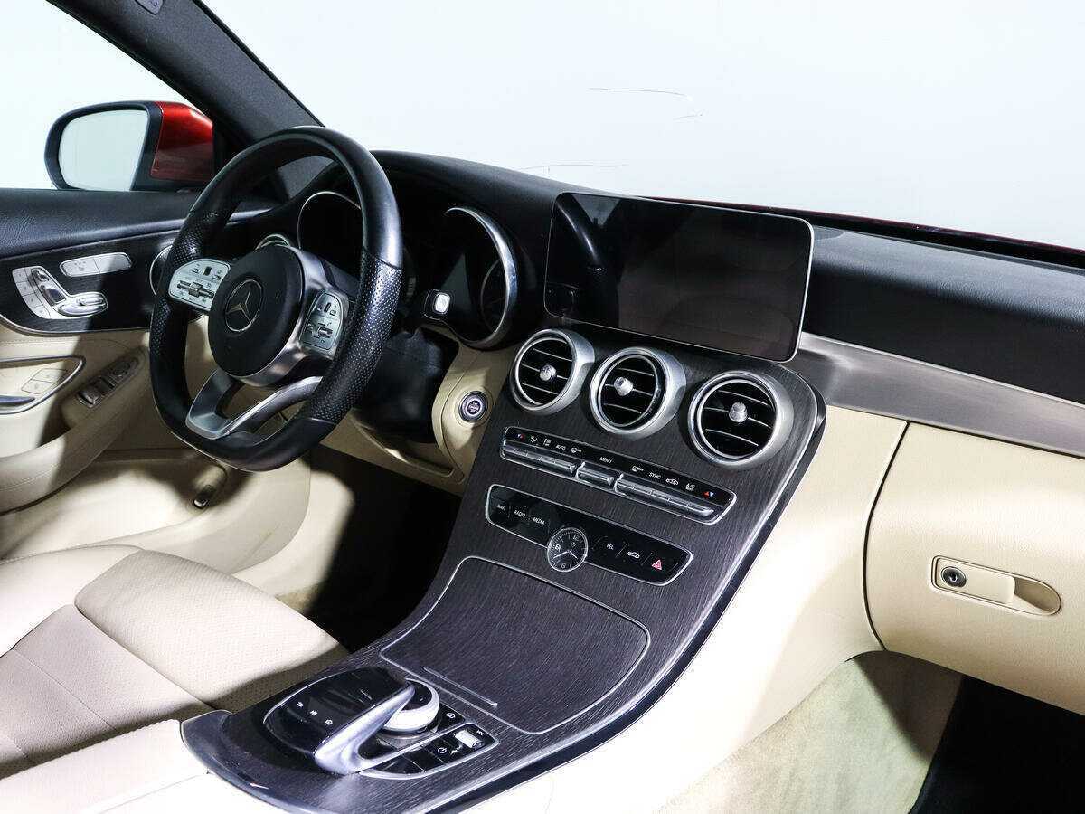 Mercedes-Benz C-Класс 2019 года с пробегом. Фото: #6