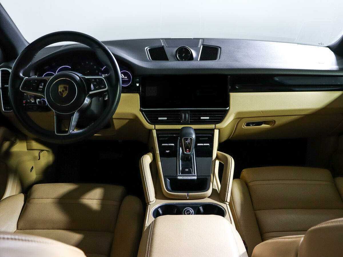 Porsche Cayenne 2018 года с пробегом. Фото: #10