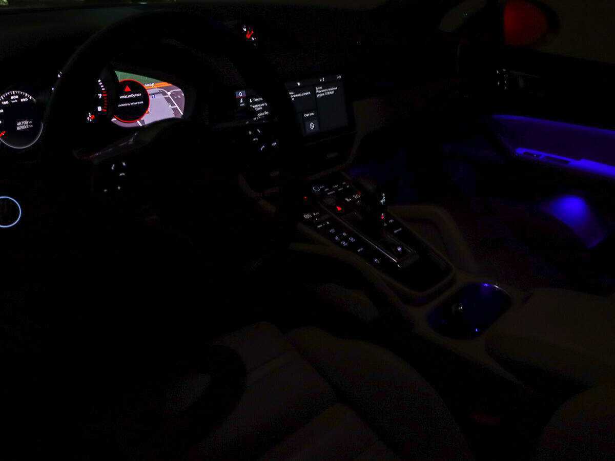 Porsche Cayenne 2018 года с пробегом. Фото: #13