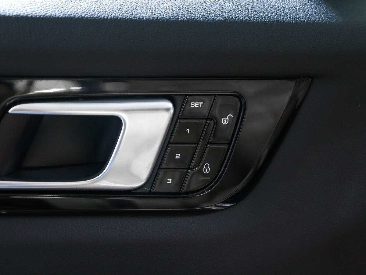 Porsche Cayenne 2018 года с пробегом. Фото: #15