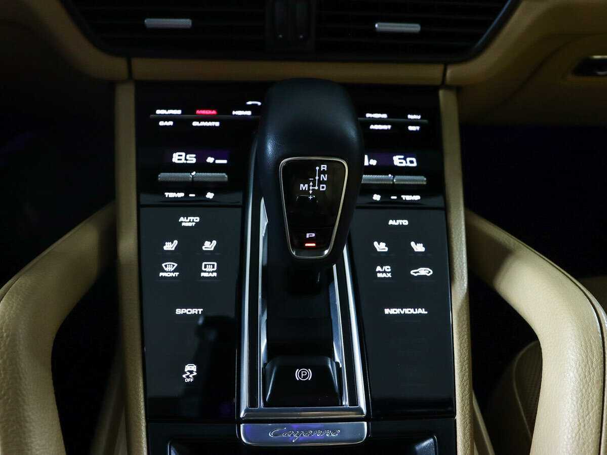 Porsche Cayenne 2018 года с пробегом. Фото: #19