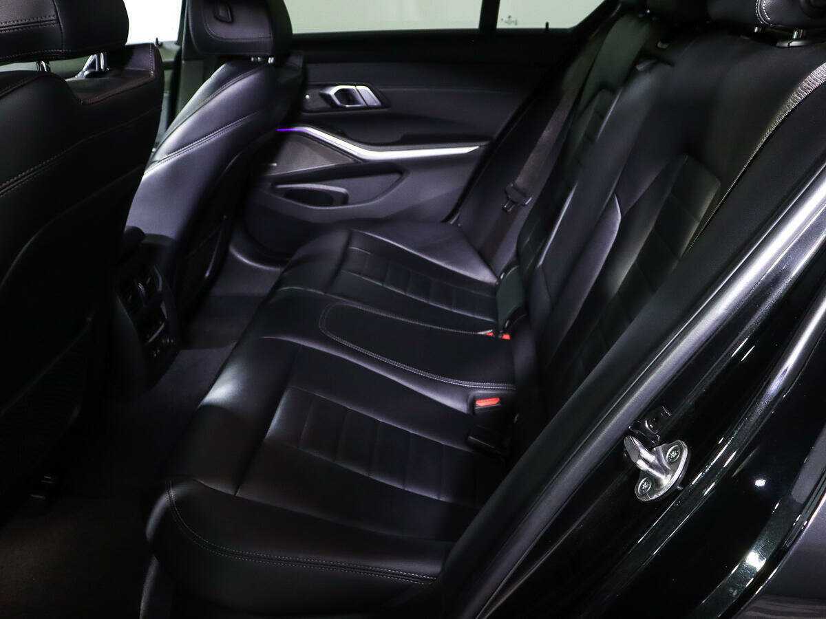 BMW 3 серии 2020 года с пробегом. Фото: #7