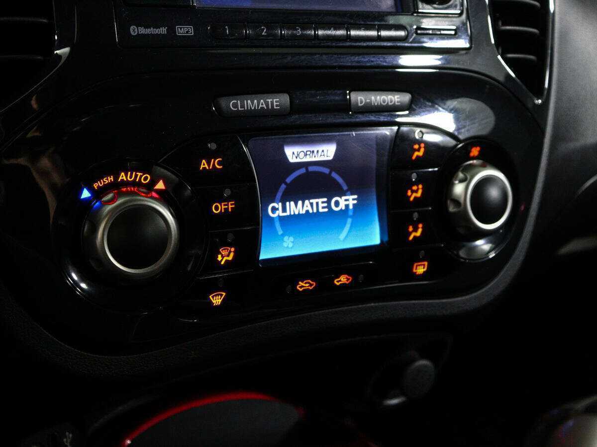 Nissan Juke 2011 года с пробегом. Фото: #19