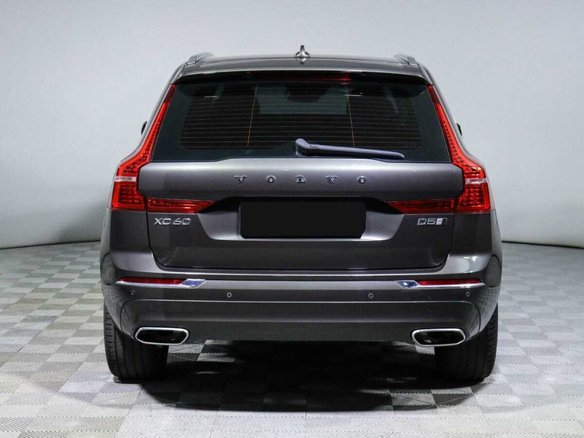 Volvo XC60 2018 года с пробегом. Фото: #4
