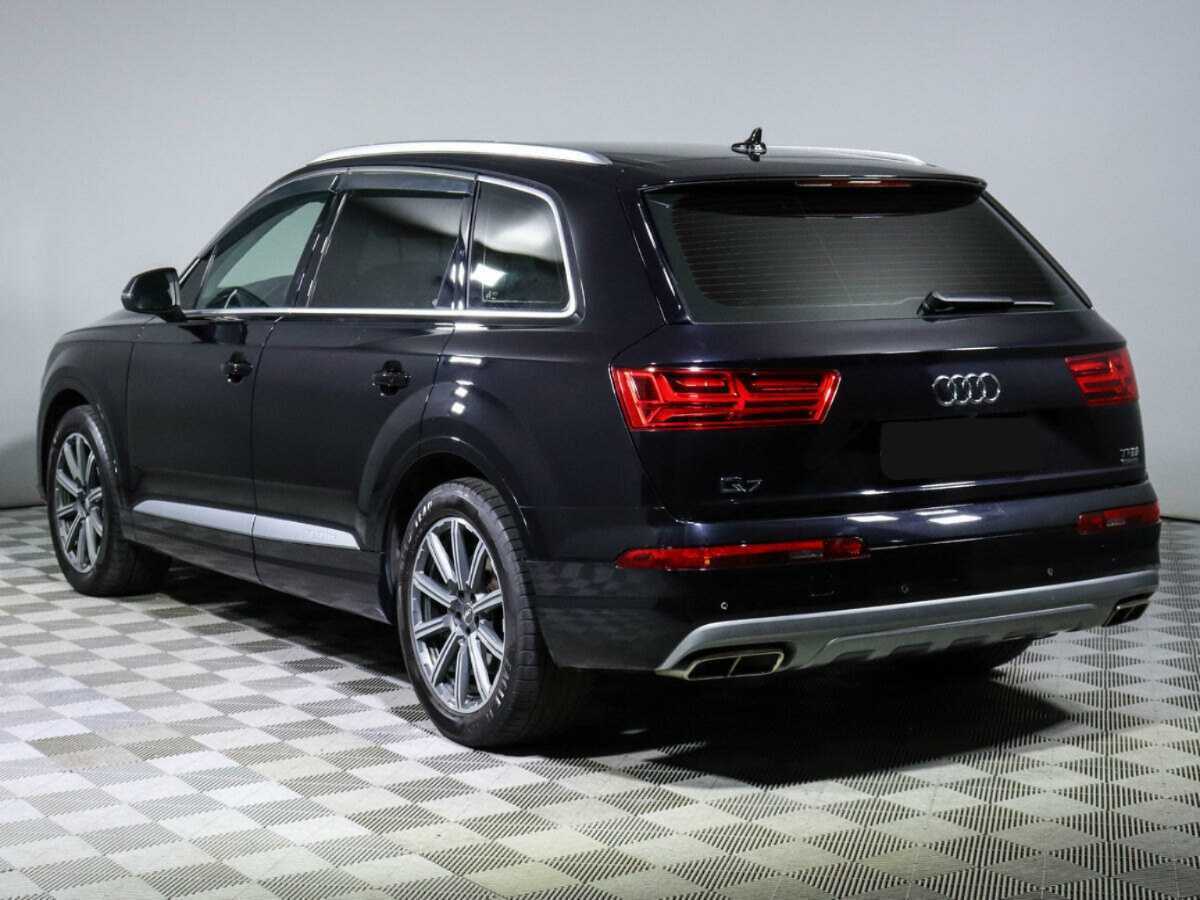 Audi Q7 2015 года с пробегом. Фото: #2