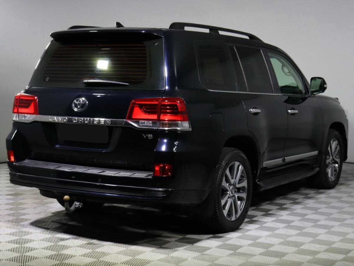 Toyota Land Cruiser 2019 года с пробегом. Фото: #3
