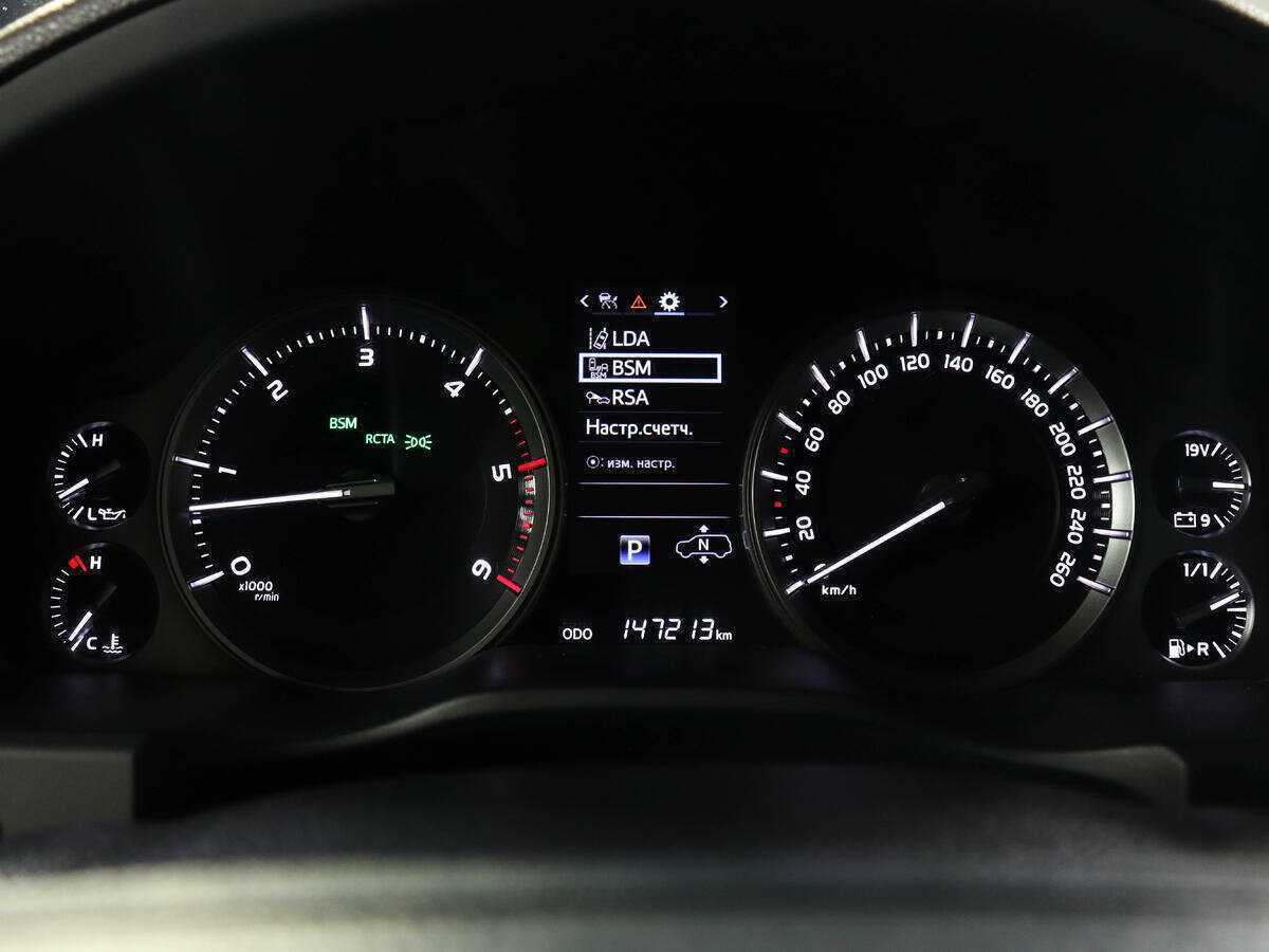 Toyota Land Cruiser 2019 года с пробегом. Фото: #8