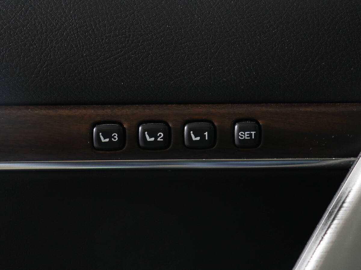 Toyota Land Cruiser 2019 года с пробегом. Фото: #12