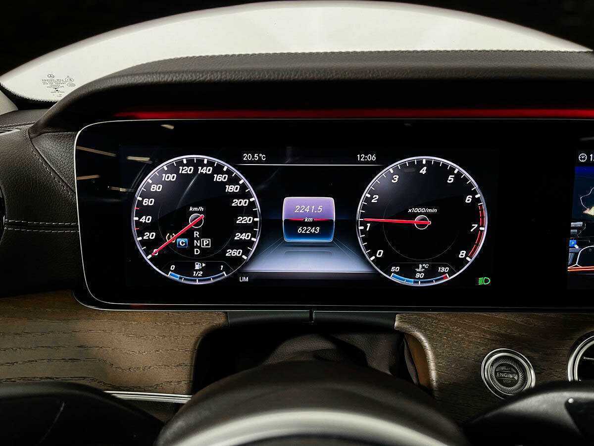 Mercedes-Benz E-Класс 2018 года с пробегом. Фото: #10