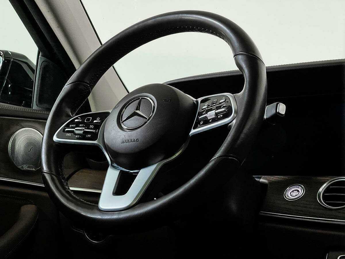 Mercedes-Benz E-Класс 2018 года с пробегом. Фото: #14