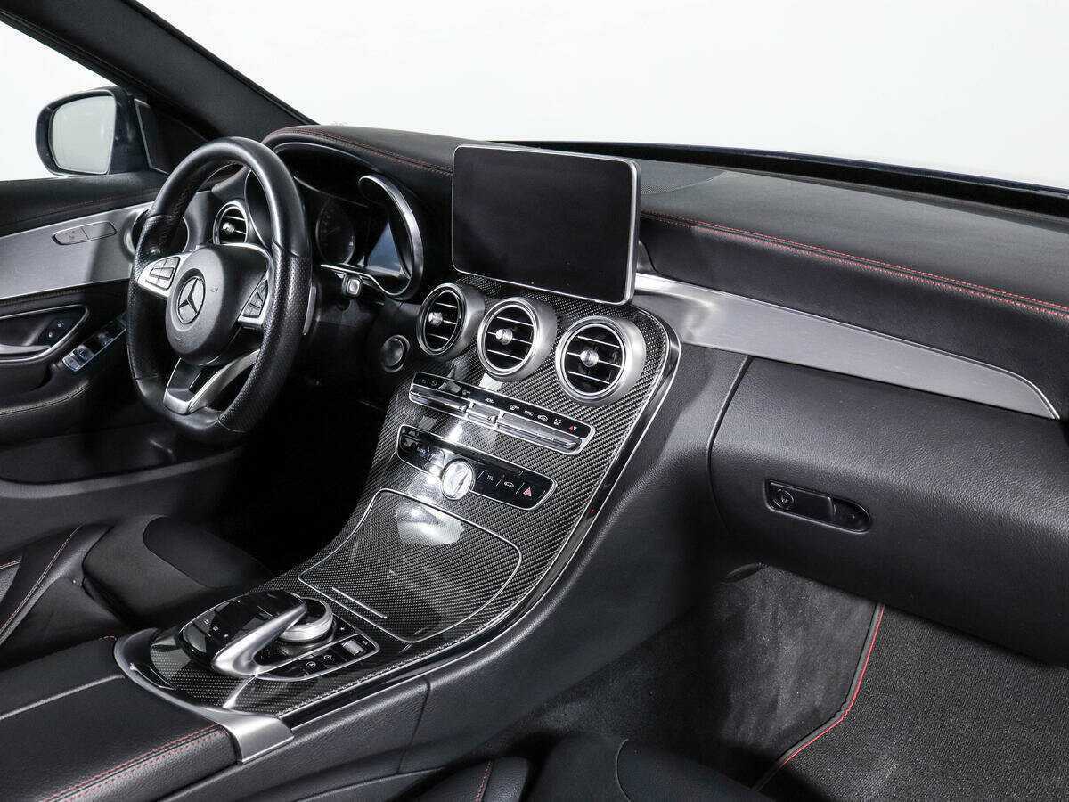 Mercedes-Benz C-Класс AMG 2016 года с пробегом. Фото: #8