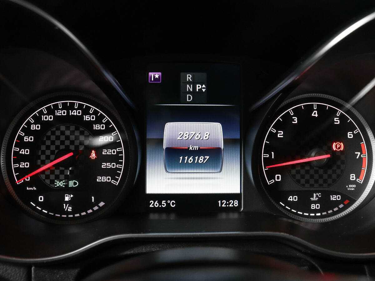 Mercedes-Benz C-Класс AMG 2016 года с пробегом. Фото: #10