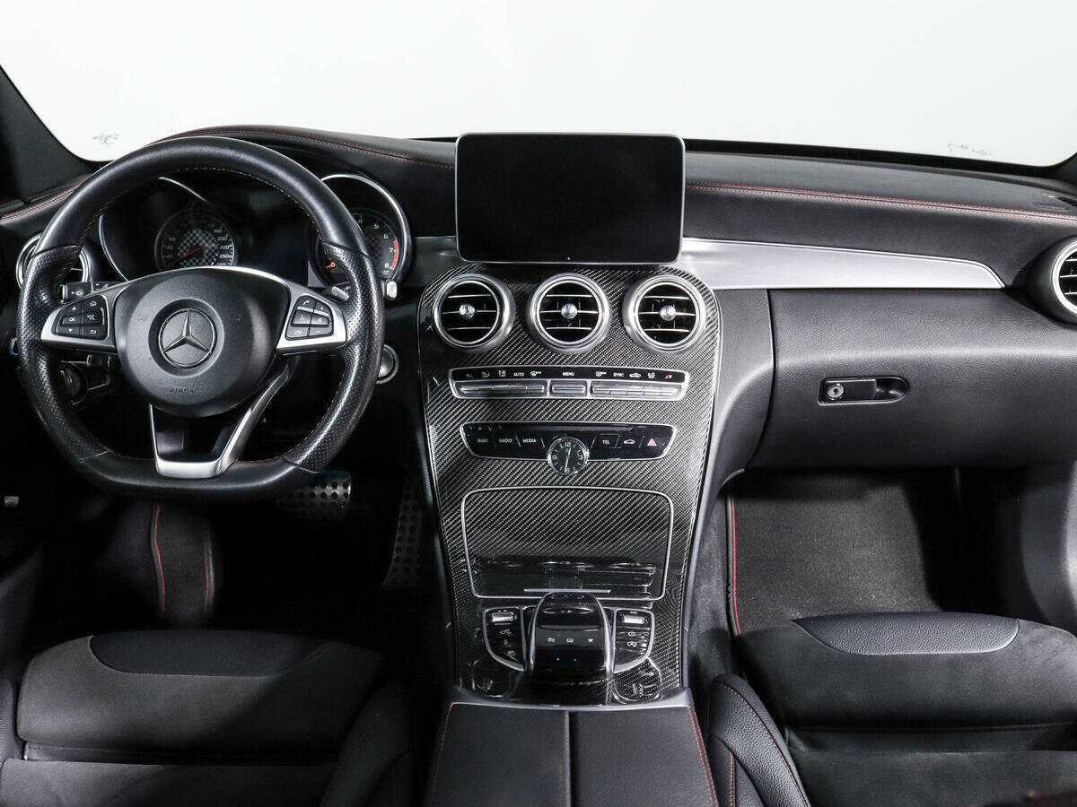 Mercedes-Benz C-Класс AMG 2016 года с пробегом. Фото: #11